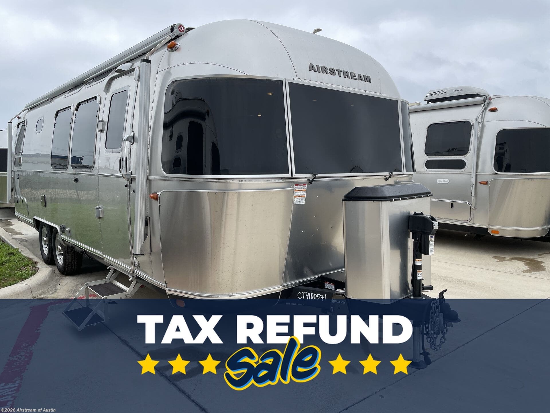 Used 2025 Airstream Classic 28RB Twin available in Buda, Texas