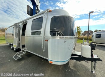 New 2026 Airstream Flying Cloud 30FB Bunk available in Buda, Texas