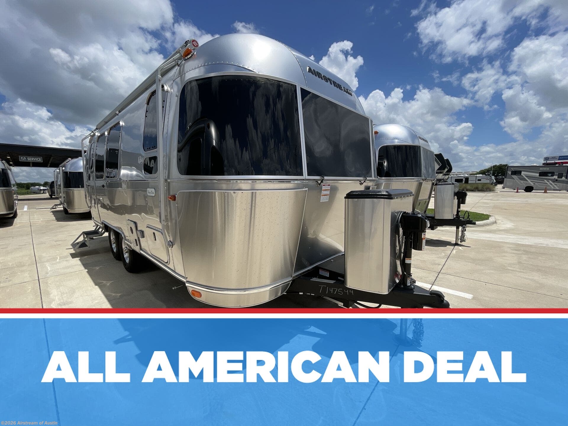 New 2026 Airstream Flying Cloud 23FB available in Buda, Texas