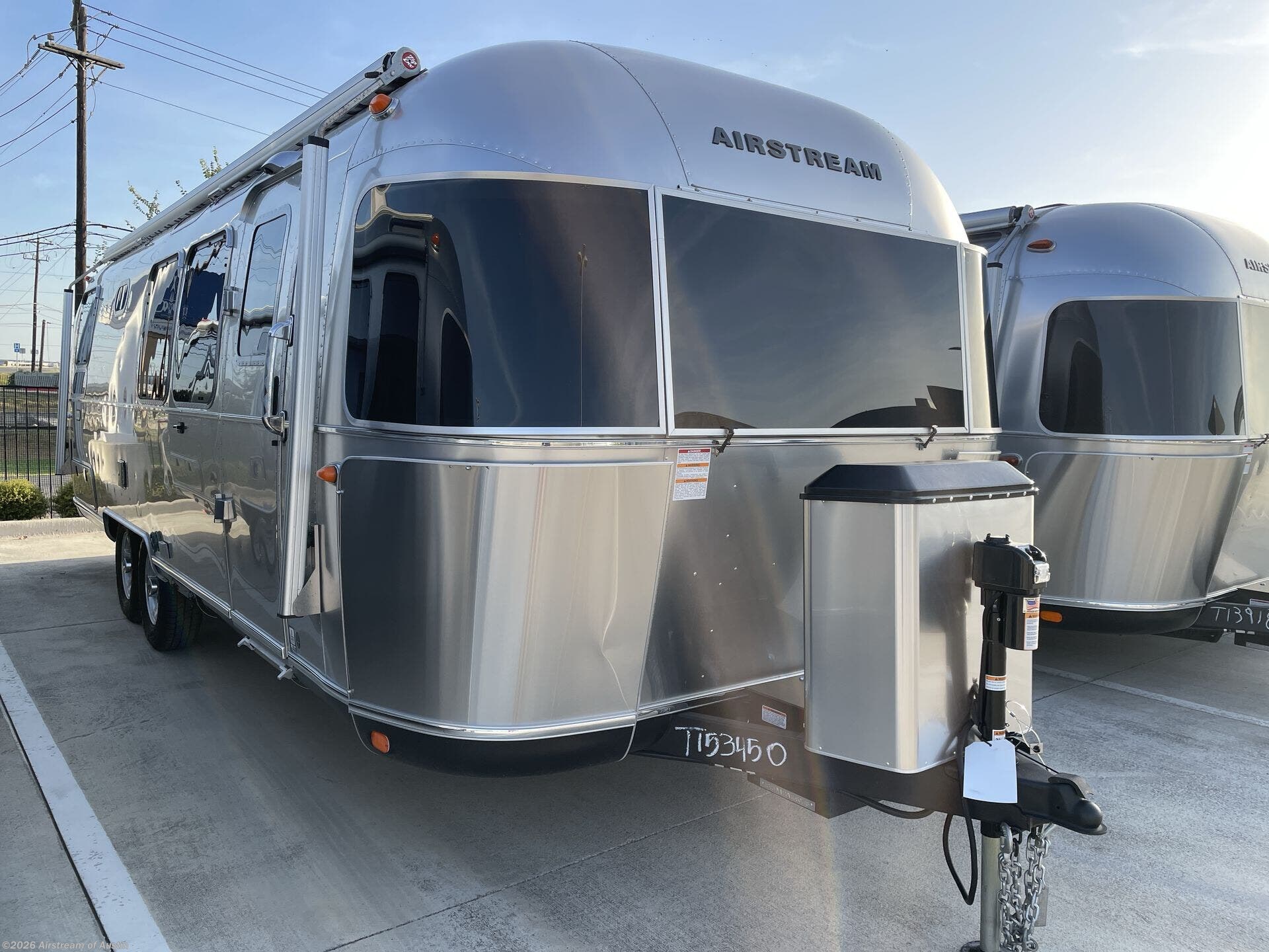 New 2027 Airstream Classic 28RB Twin available in Buda, Texas