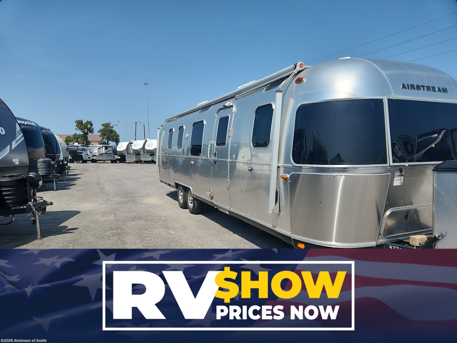 Used 2020 Airstream Classic 33FBQ available in Buda, Texas