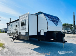 Used 2024 Palomino Puma 32BHQS available in Bushnell, Florida