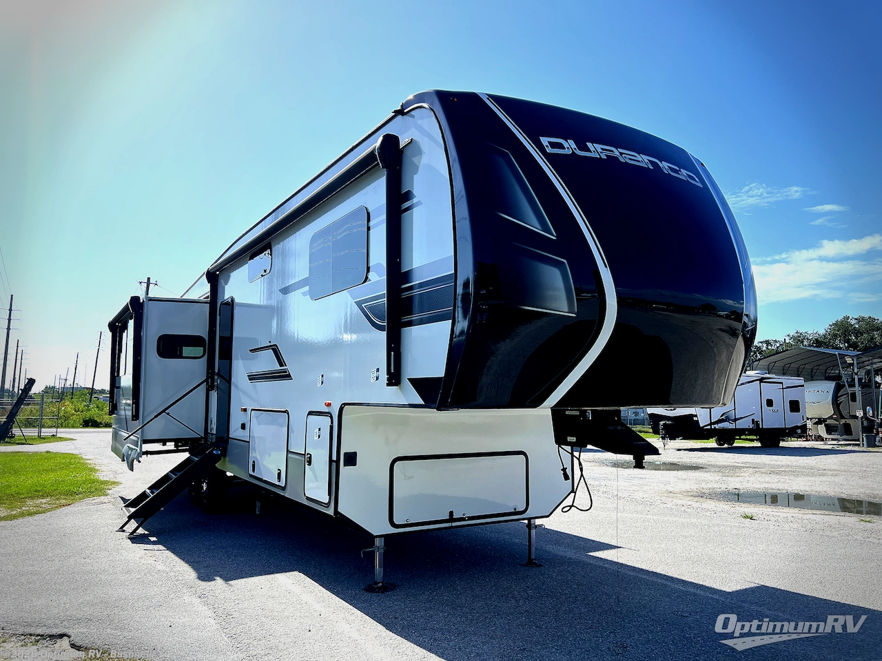 New 2025 K-Z Durango D333RLT available in Bushnell, Florida