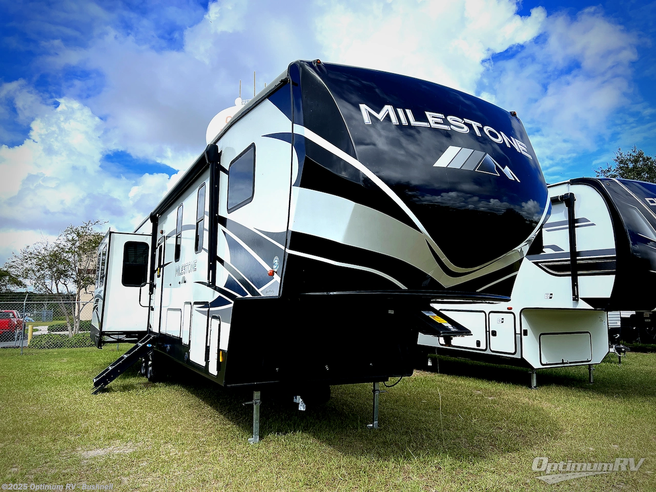 Used 2020 Heartland Milestone 377MB available in Bushnell, Florida