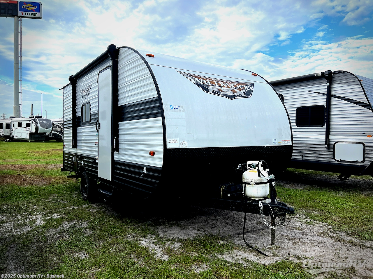 Used 2024 Forest River Wildwood FSX 174BHLE available in Bushnell, Florida