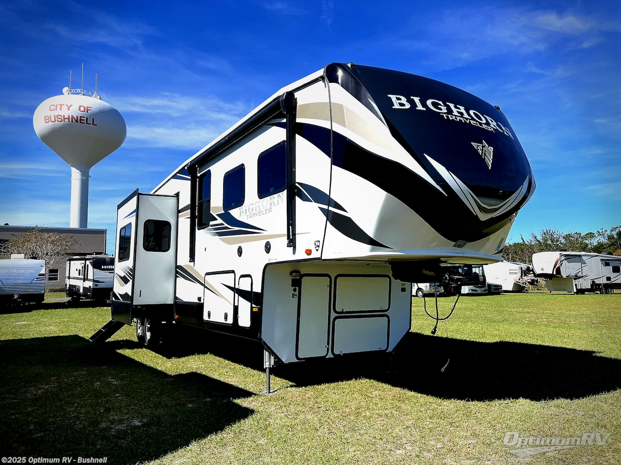 Used 2021 Heartland Bighorn Traveler 33RKS available in Bushnell, Florida