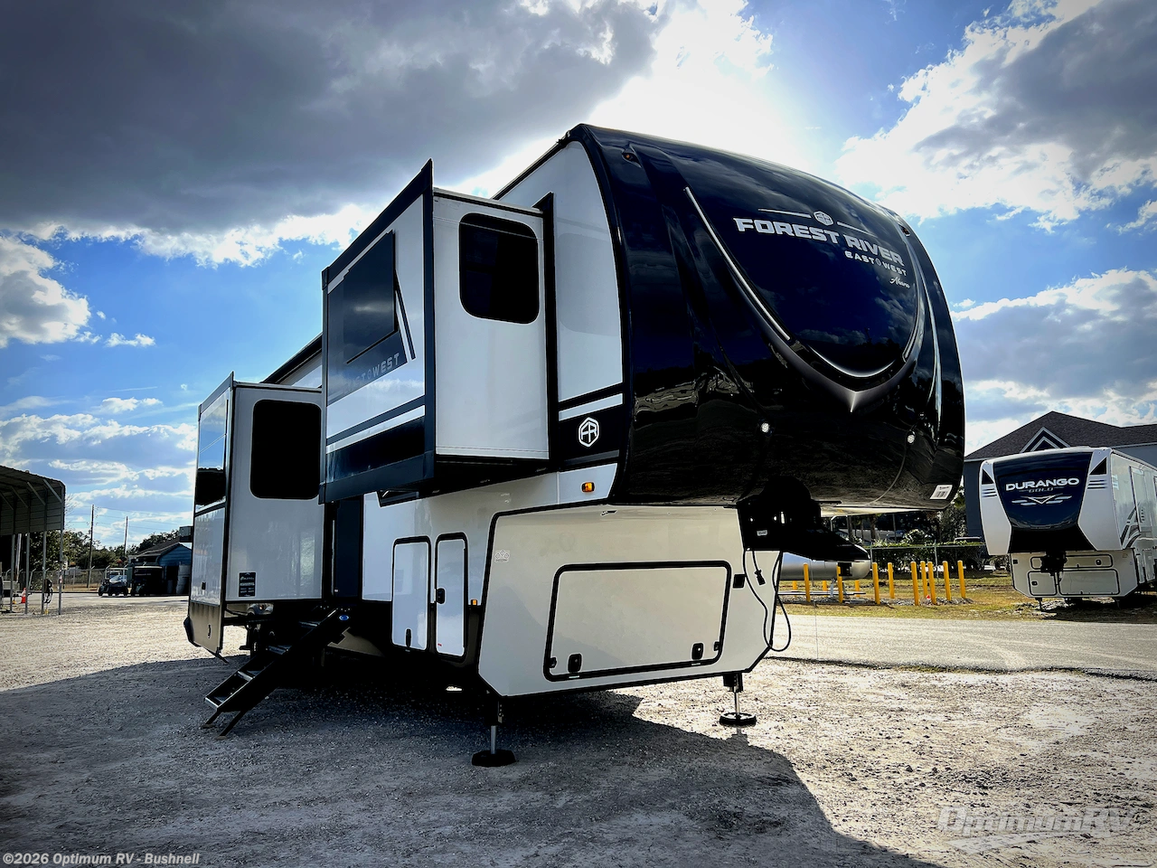 Used 2025 East to West Ahara 380FL available in Bushnell, Florida