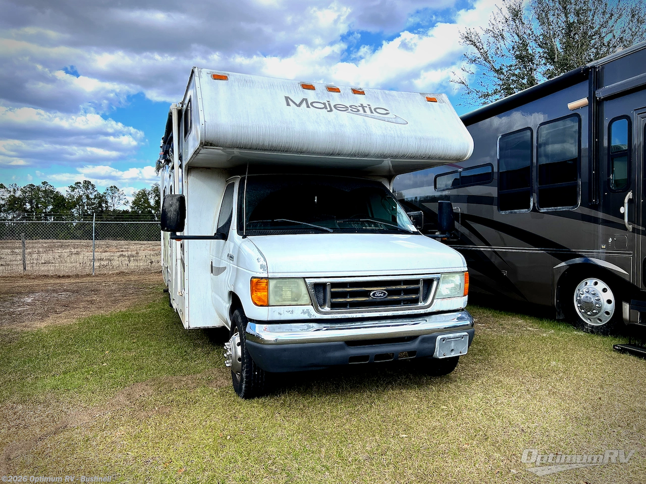 Used 2008 Born Free Majestic 28A available in Bushnell, Florida