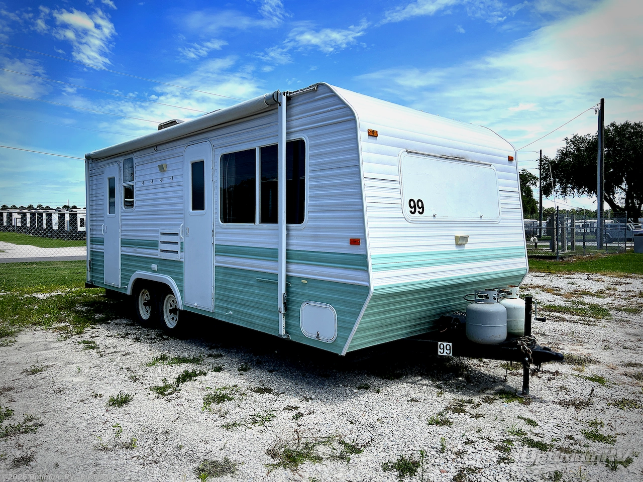 Used 2004 Sunline Solaris T2363 available in Bushnell, Florida