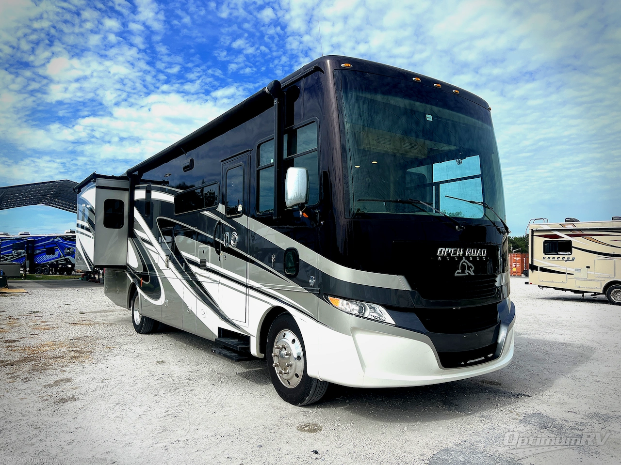 Used 2020 Tiffin Open Road Allegro 32 SA available in Bushnell, Florida