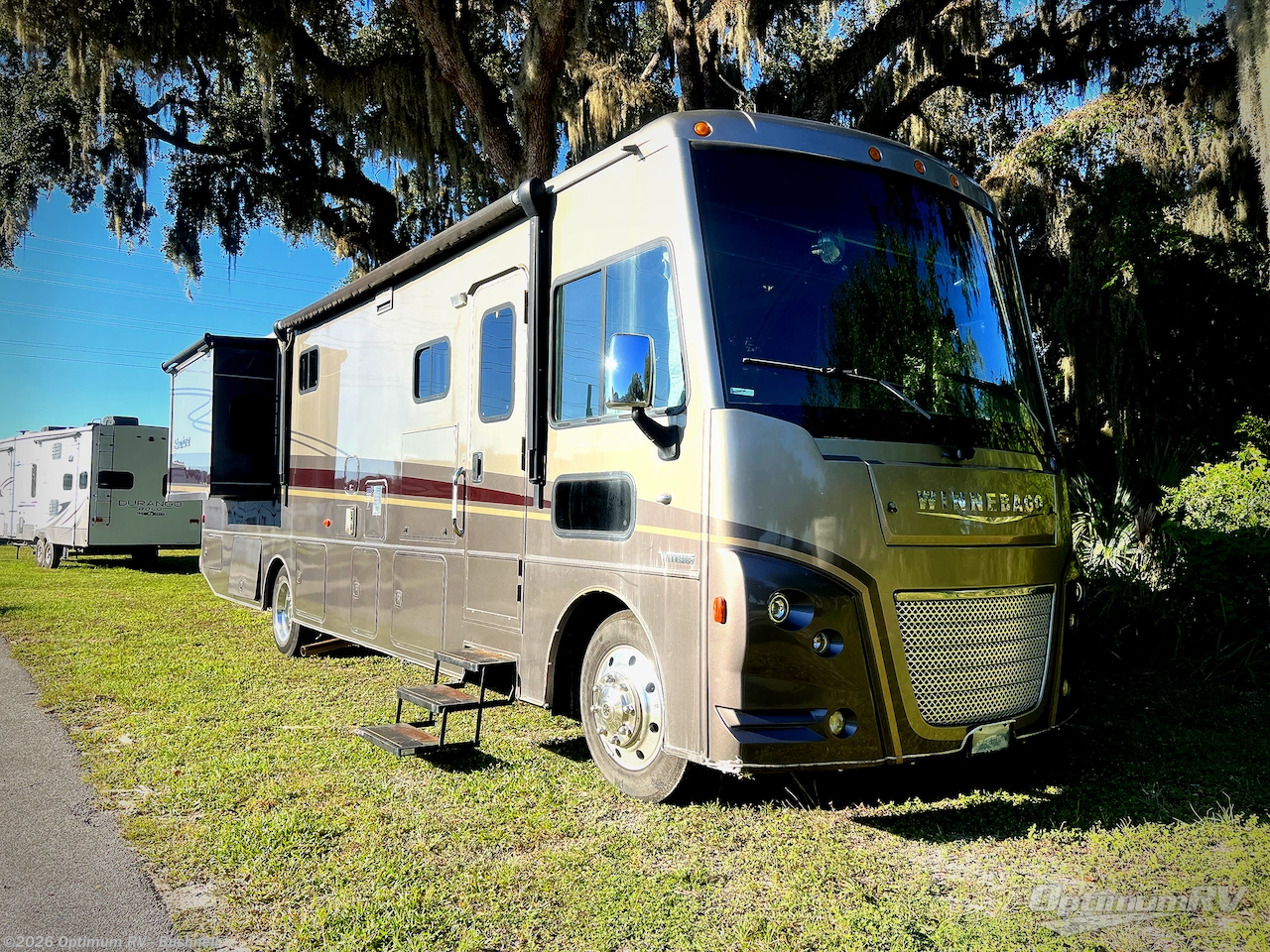Used 2020  Winnebago Adventurer 35F by Winnebago from Optimum RV - Bushnell in Bushnell, FL