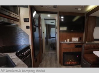 New 2023 Lance 2465 Lance Travel Trailers available in Adamsburg, Pennsylvania