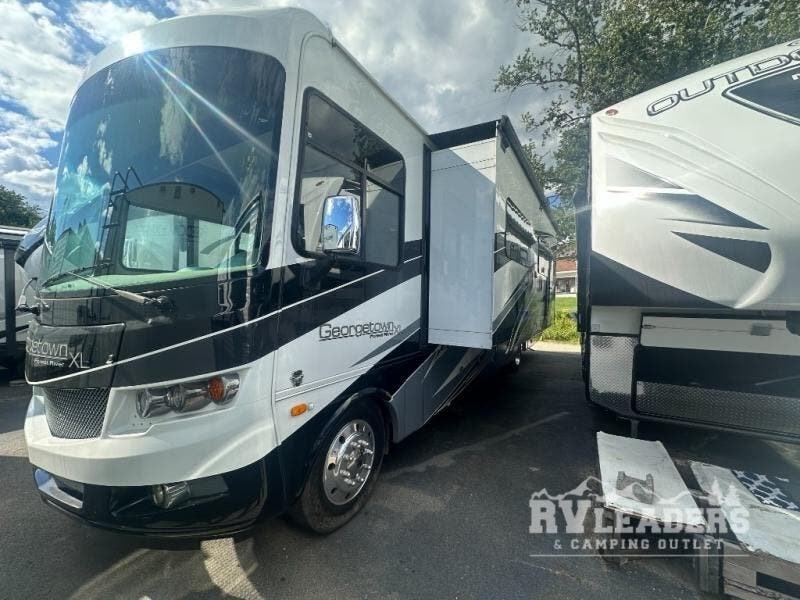 Used 2018 Forest River Georgetown XL 369DS available in Adamsburg, Pennsylvania