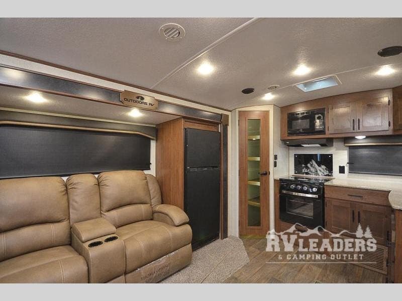 New 2026 Outdoors RV Blackstone Black Stone Mountain Series 250RKS available in Adamsburg, Pennsylvania