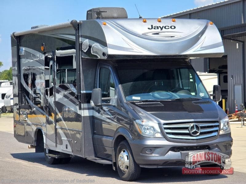 Used 2017 Jayco Melbourne 24M available in Attalla, Alabama