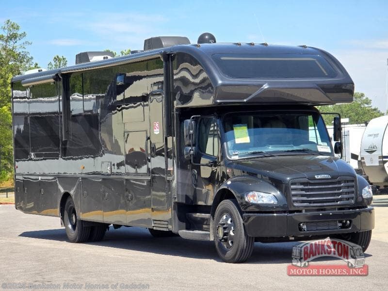 New 2025 Entegra Coach Accolade 37K available in Attalla, Alabama
