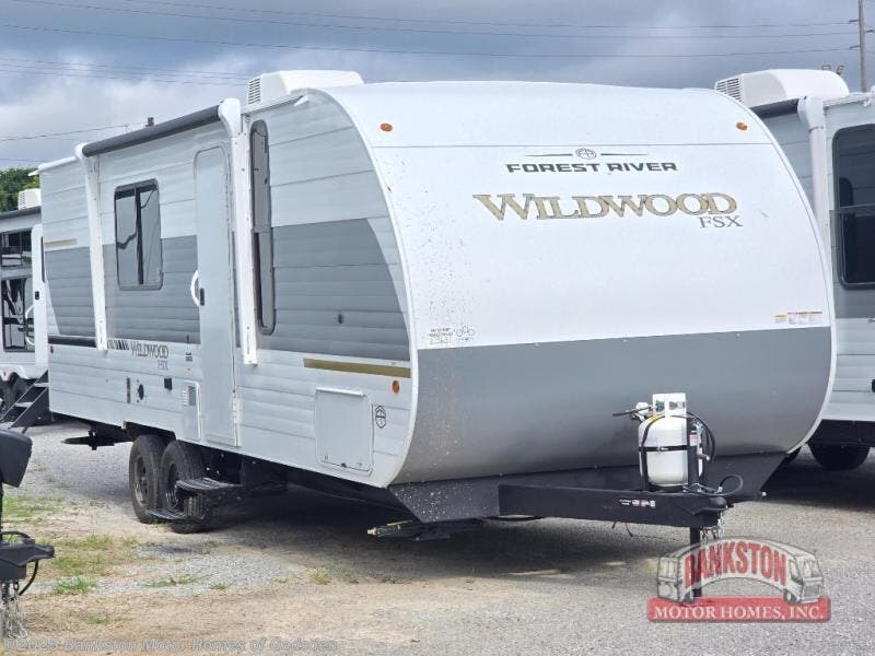 New 2026 Forest River Wildwood FSX 266BHLE available in Attalla, Alabama