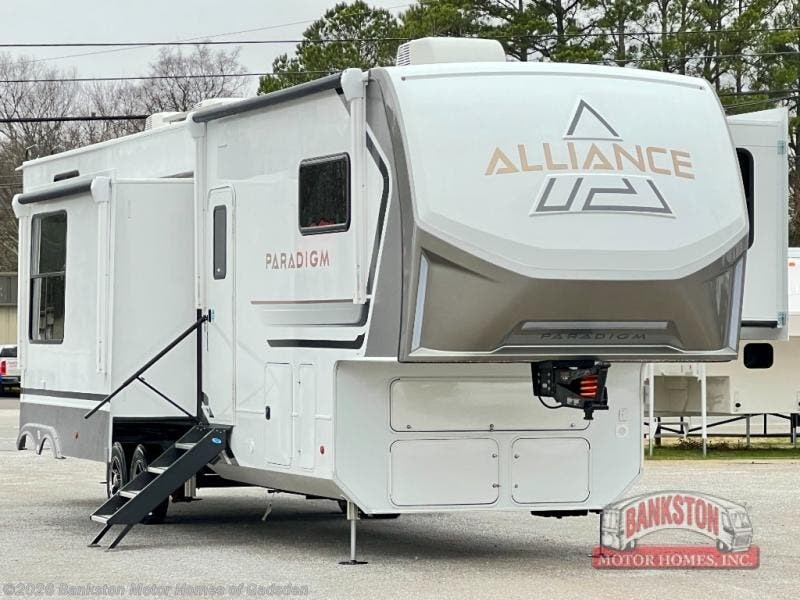 New 2025 Alliance RV Paradigm 395DS available in Attalla, Alabama