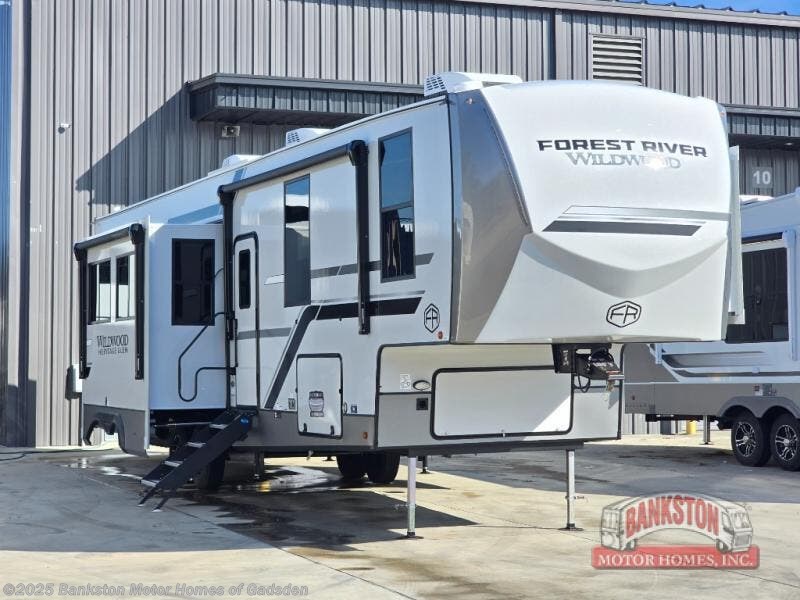New 2026 Forest River Wildwood Heritage Glen 376FAM available in Attalla, Alabama