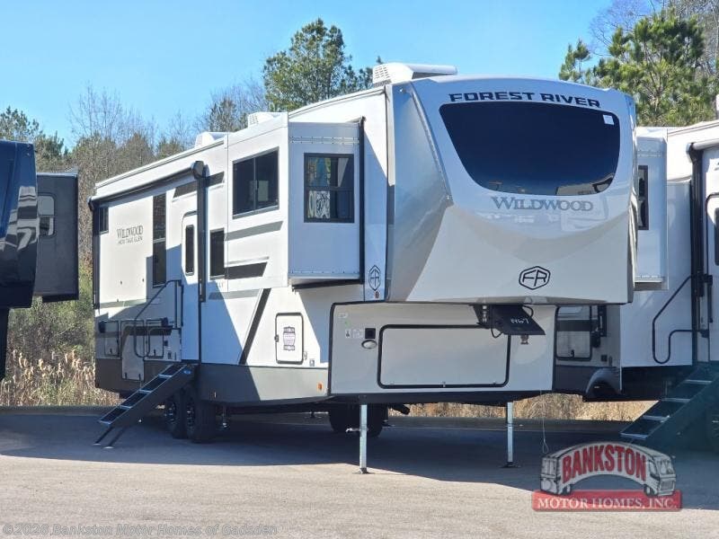 New 2026 Forest River Wildwood Heritage Glen Elite Series 36FL available in Attalla, Alabama