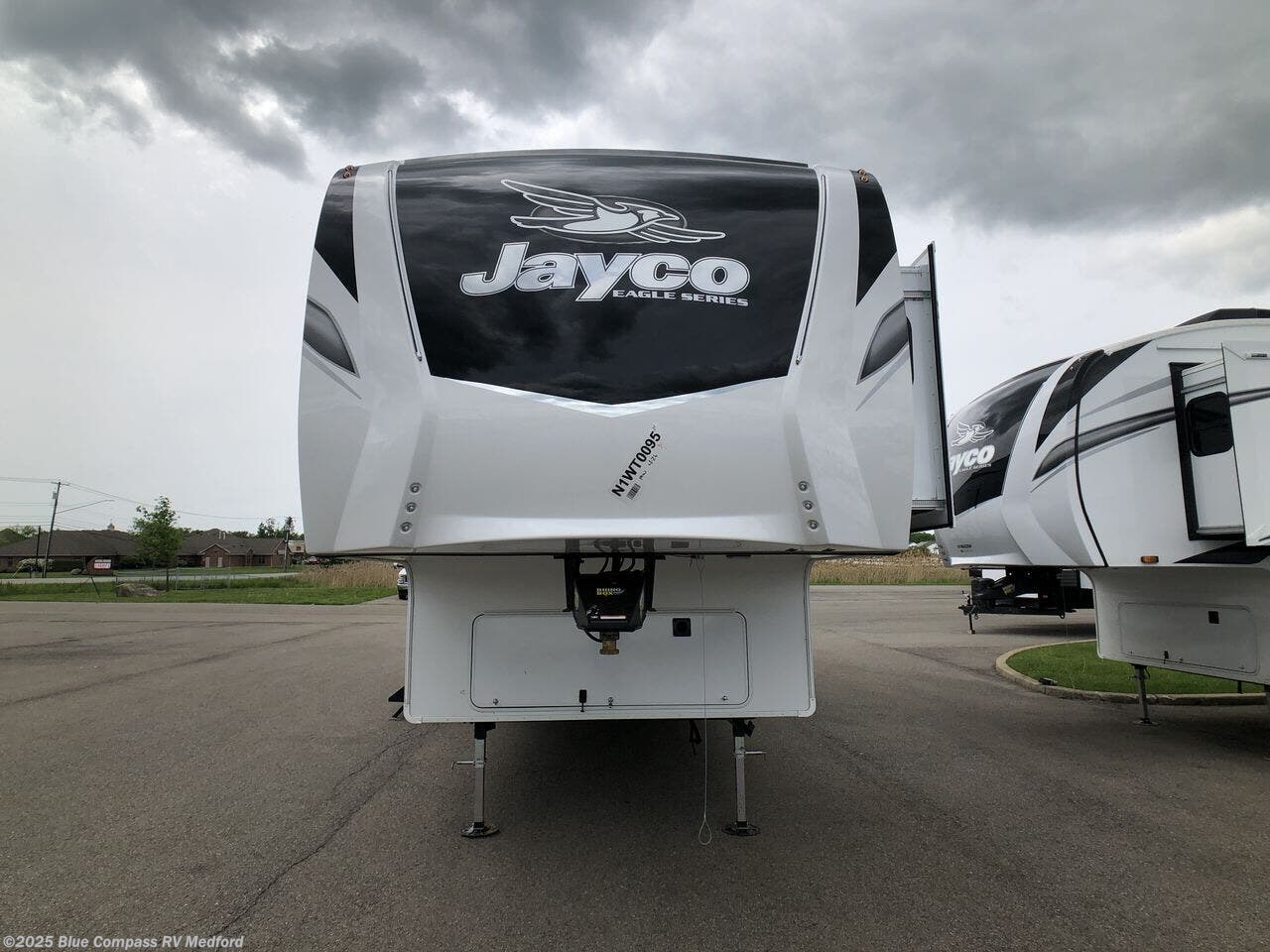 New 2025 Jayco Eagle 335RDOK available in Medford, Oregon