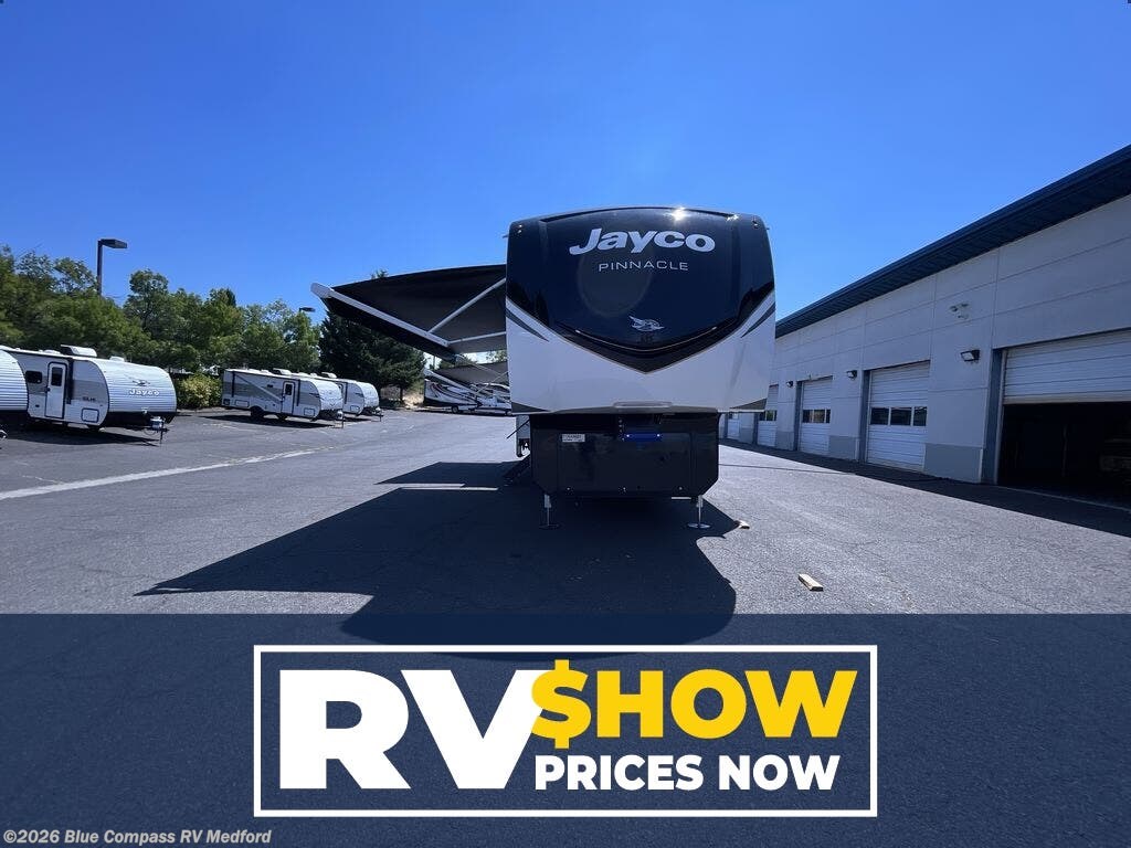 New 2026 Jayco Pinnacle 38FBRK available in Medford, Oregon