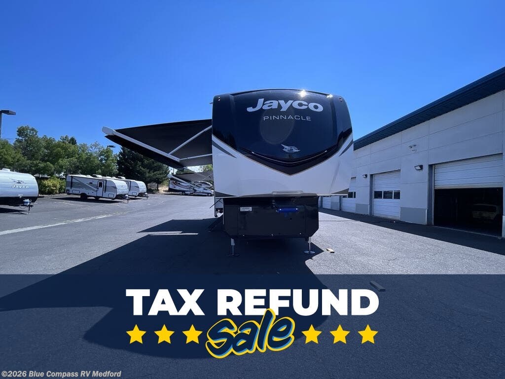 New 2026 Jayco Pinnacle 38FBRK available in Medford, Oregon