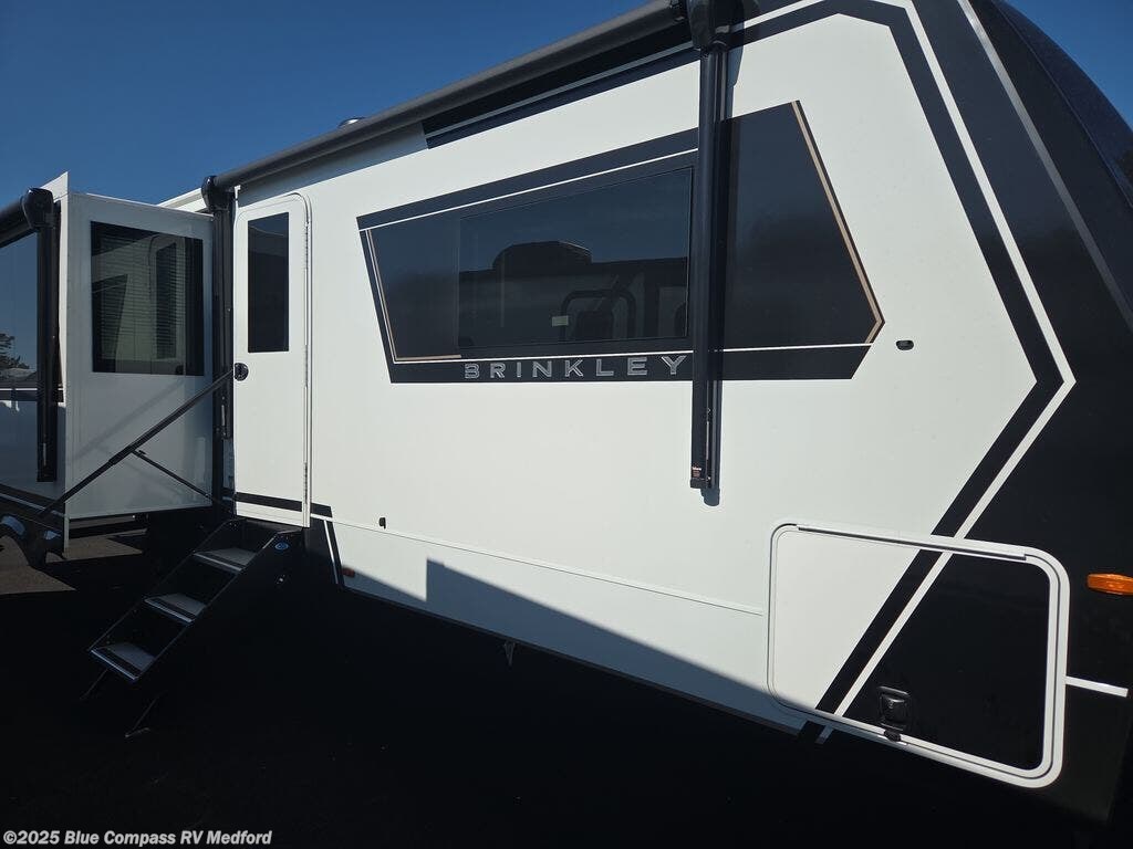 New 2025 Brinkley RV Model Z AIR 297 available in Medford, Oregon