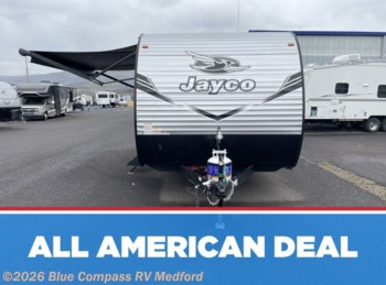New 2026 Jayco Jay Flight SLX 175FQW available in Medford, Oregon