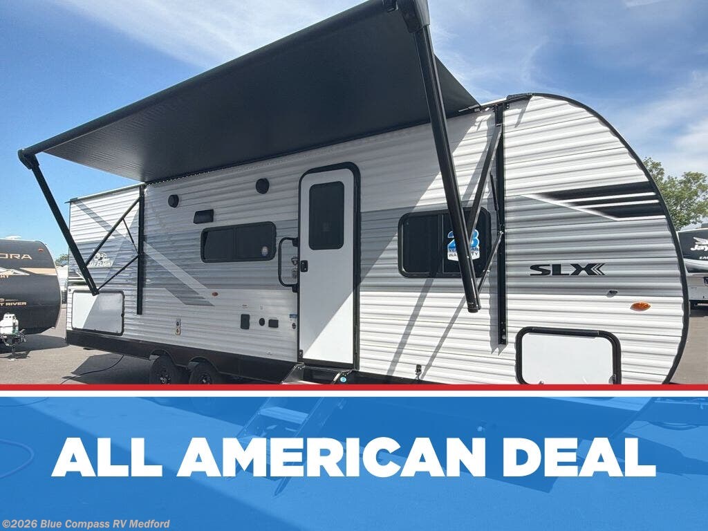 New 2026 Jayco Jay Flight SLX 261BHSW available in Medford, Oregon