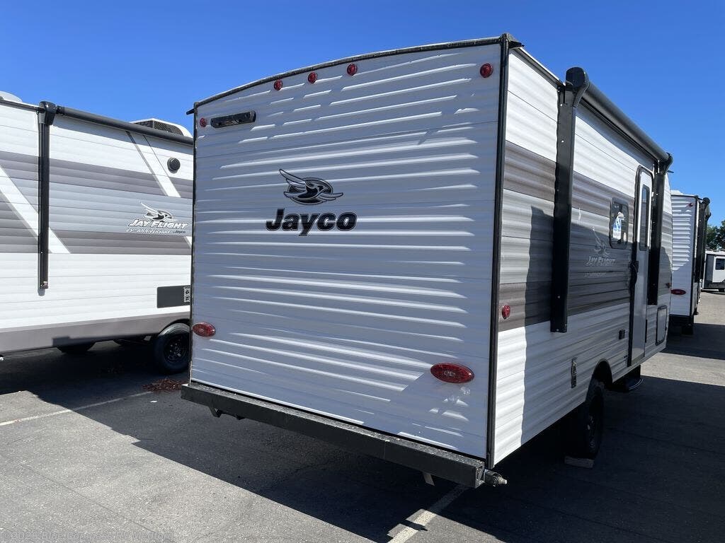 New 2027 Jayco Jay Flight 170BHW available in Medford, Oregon