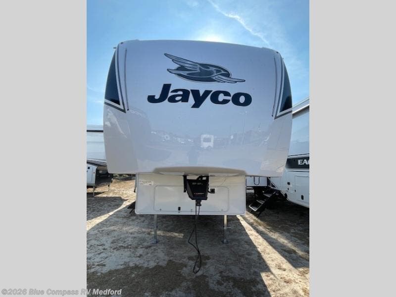 New 2026 Jayco Eagle SLE 30RLT available in Medford, Oregon