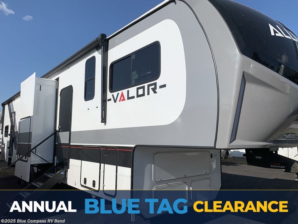 New 2025 Alliance RV Valor 40V13 available in Bend, Oregon