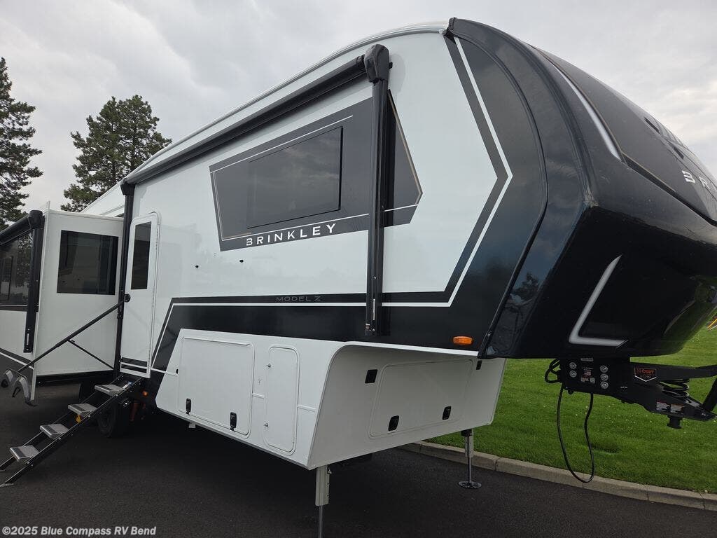New 2026 Brinkley RV Model Z 3100 available in Bend, Oregon