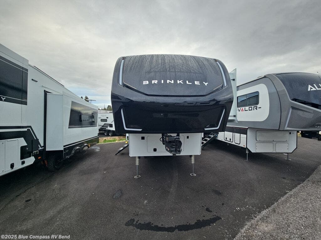 New 2026 Brinkley RV Model Z 3100 available in Bend, Oregon