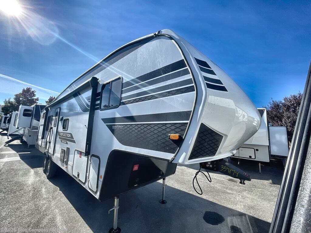 New 2026 Grand Design Reflection 100 Series 32BH available in Bend, Oregon
