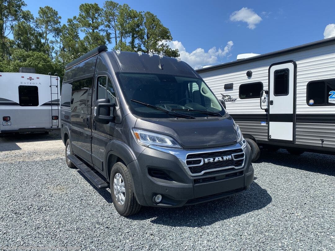 New 2027 Jayco Comet 18C available in Las Vegas, Nevada