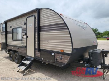 Used 2019 Forest River Wildwood X-Lite 190RBXL available in Wharton, Texas