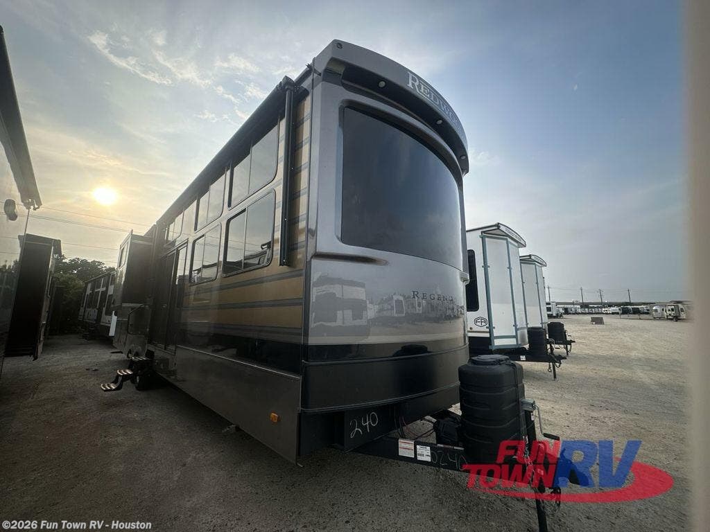 New 2025 Redwood RV  Regency 3951BAM available in Wharton, Texas