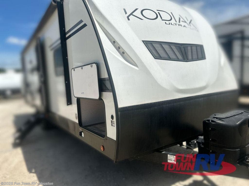 Used 2023 Dutchmen Kodiak Ultra-Lite 296BHSL available in Wharton, Texas