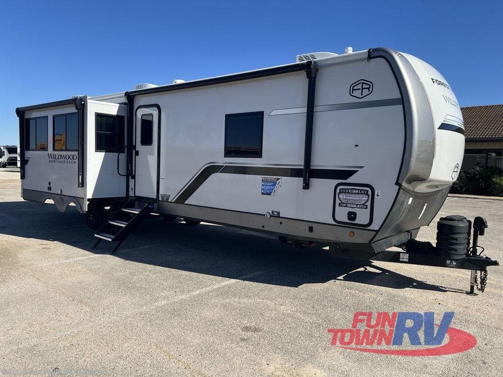 New 2026 Forest River Wildwood Heritage Glen 301FAM available in Wharton, Texas