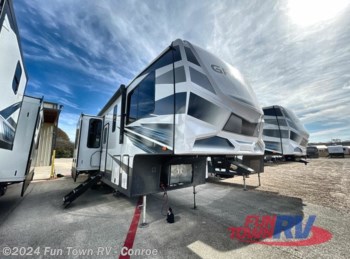 New 2022 Heartland Gravity 3570 available in Conroe, Texas