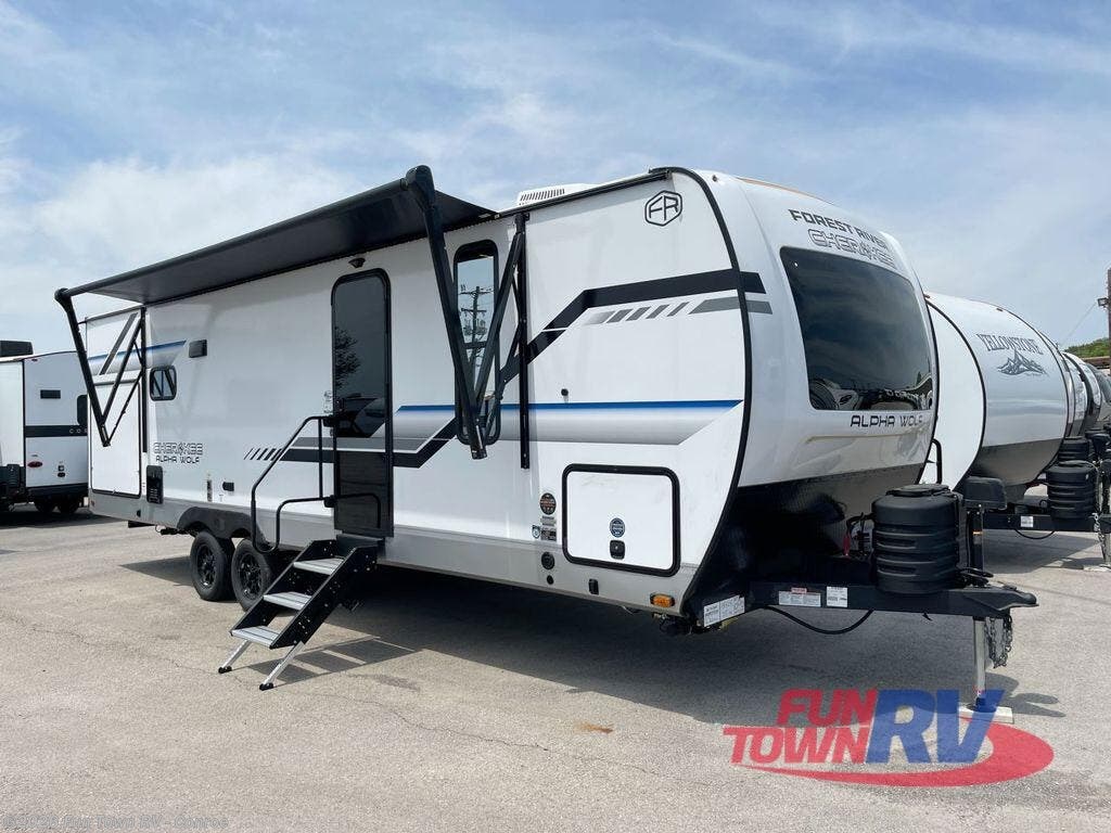 New 2025 Forest River Cherokee Alpha Wolf 25RB available in Conroe, Texas