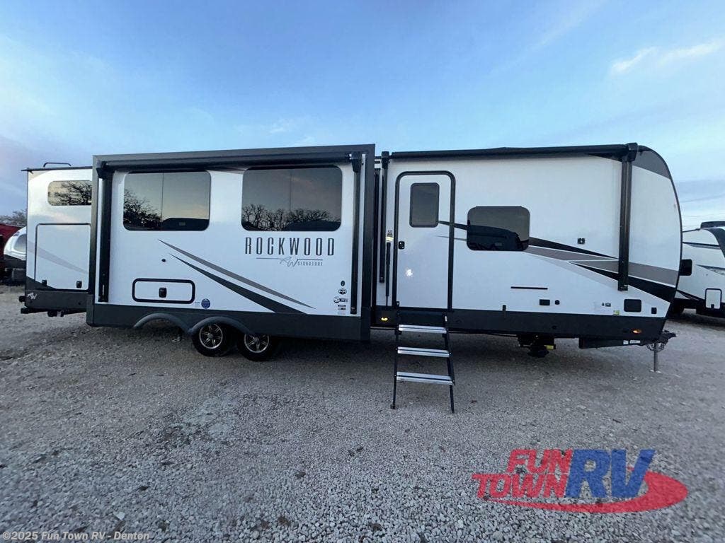 New 2025 Forest River Rockwood Signature 8336BH available in Denton, Texas