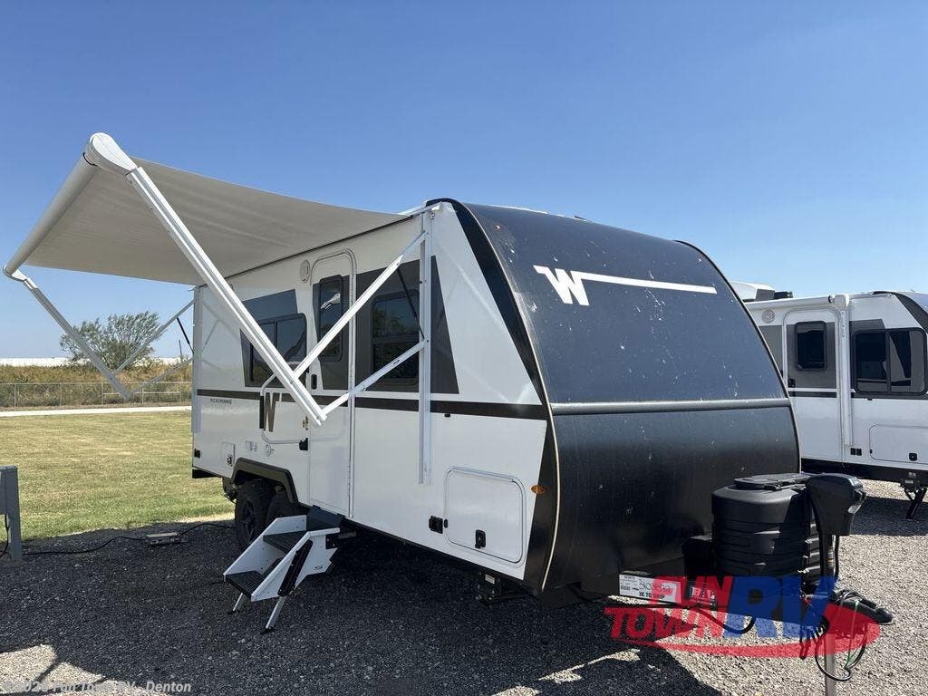 New 2026 Winnebago Micro Minnie 2108TB available in Denton, Texas