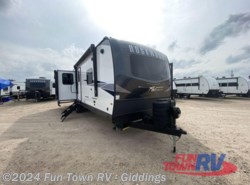 New 2024 Forest River Rockwood Ultra Lite 2906BS available in Giddings, Texas