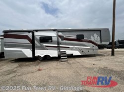 New 2025 Redwood RV Redwood 401LK available in Giddings, Texas