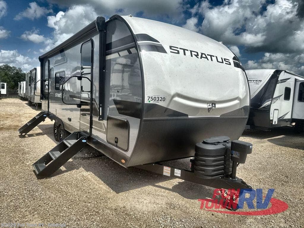 New 2025 Venture RV Stratus SR241VRK available in Giddings, Texas