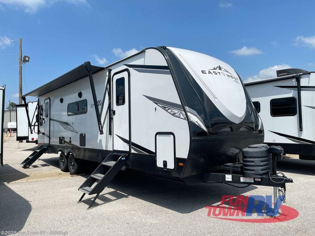 New 2024 East to West Alta 2850KRL available in Giddings, Texas