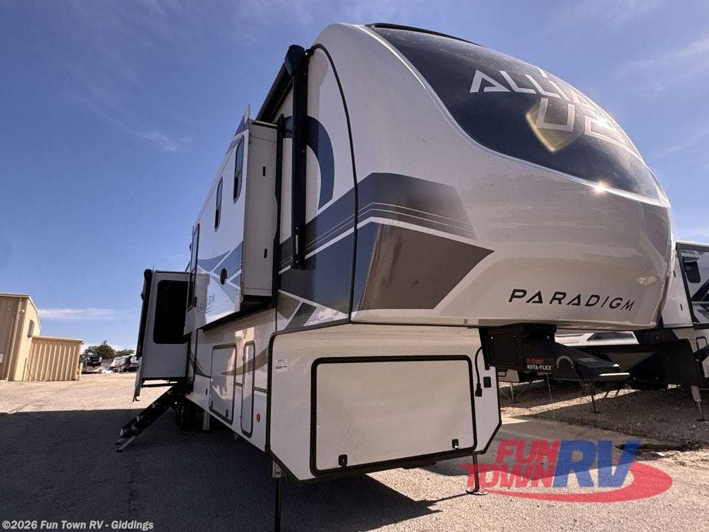 Used 2024 Alliance RV Paradigm 382RK available in Giddings, Texas